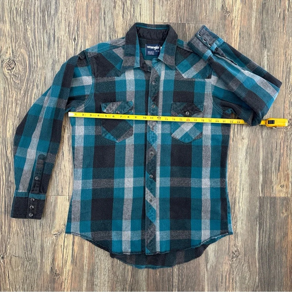 Vtg Wrangler Heavyweight Flannel Shirt Mens 16 1/2 X 35 Pearl Snap X-Long Tails - Picture 5 of 9